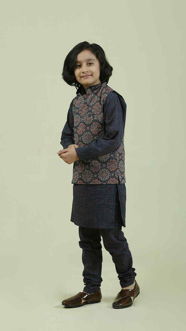 Kurta Pajama & Jacket sets