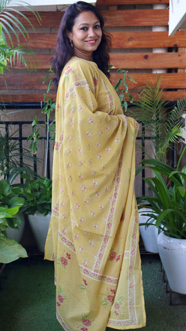 Gulnaar Yellow Ensemble