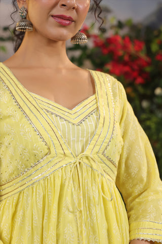 Women Cotton Shrug Suit Set
