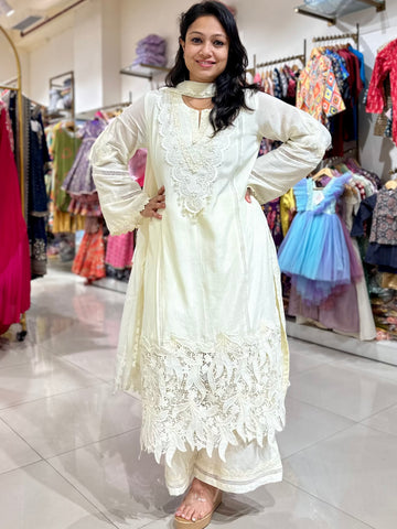 Lace work Straight suit set