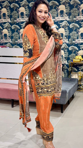 Digital print crepe suit