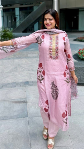 Gulabi Abha