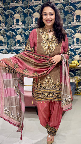 Digital print crepe suit