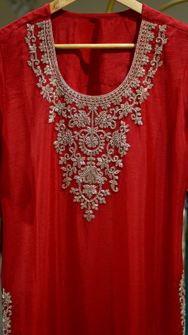 Red cut daana suit set