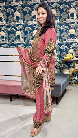 Digital print crepe suit