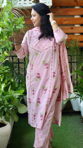 Phoolwari Pink Ensemble