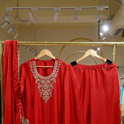 Crimson Noor