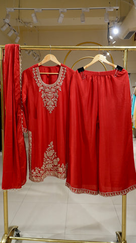 Red cut daana suit set