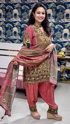 Digital print crepe suit