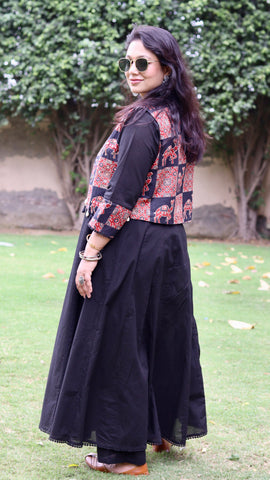 Rajwada Noor Ajrakh Ensemble