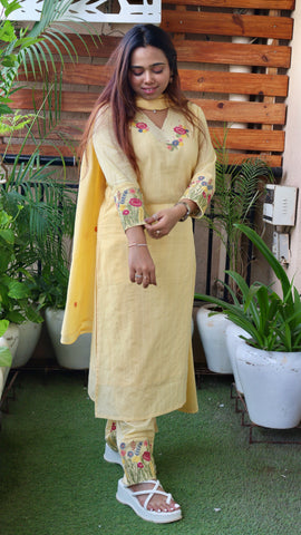 Floral Emsemble - Yellow